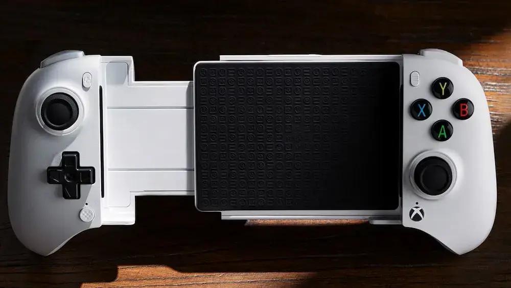 Controle iPhone Xbox: 8BitDo lança modelo oficial por $50